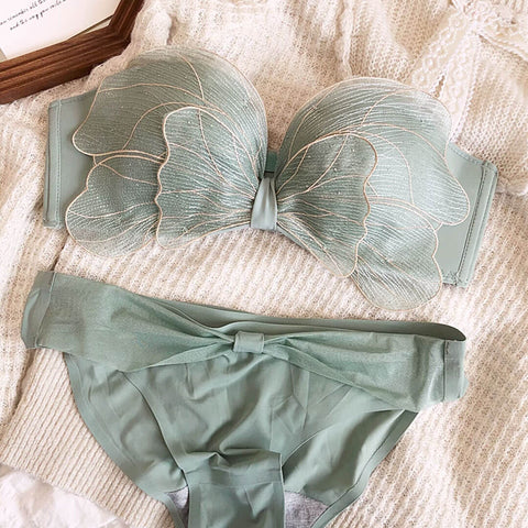 Elegance Sweet Butterfly Style Bra and Panty Set with Padding
